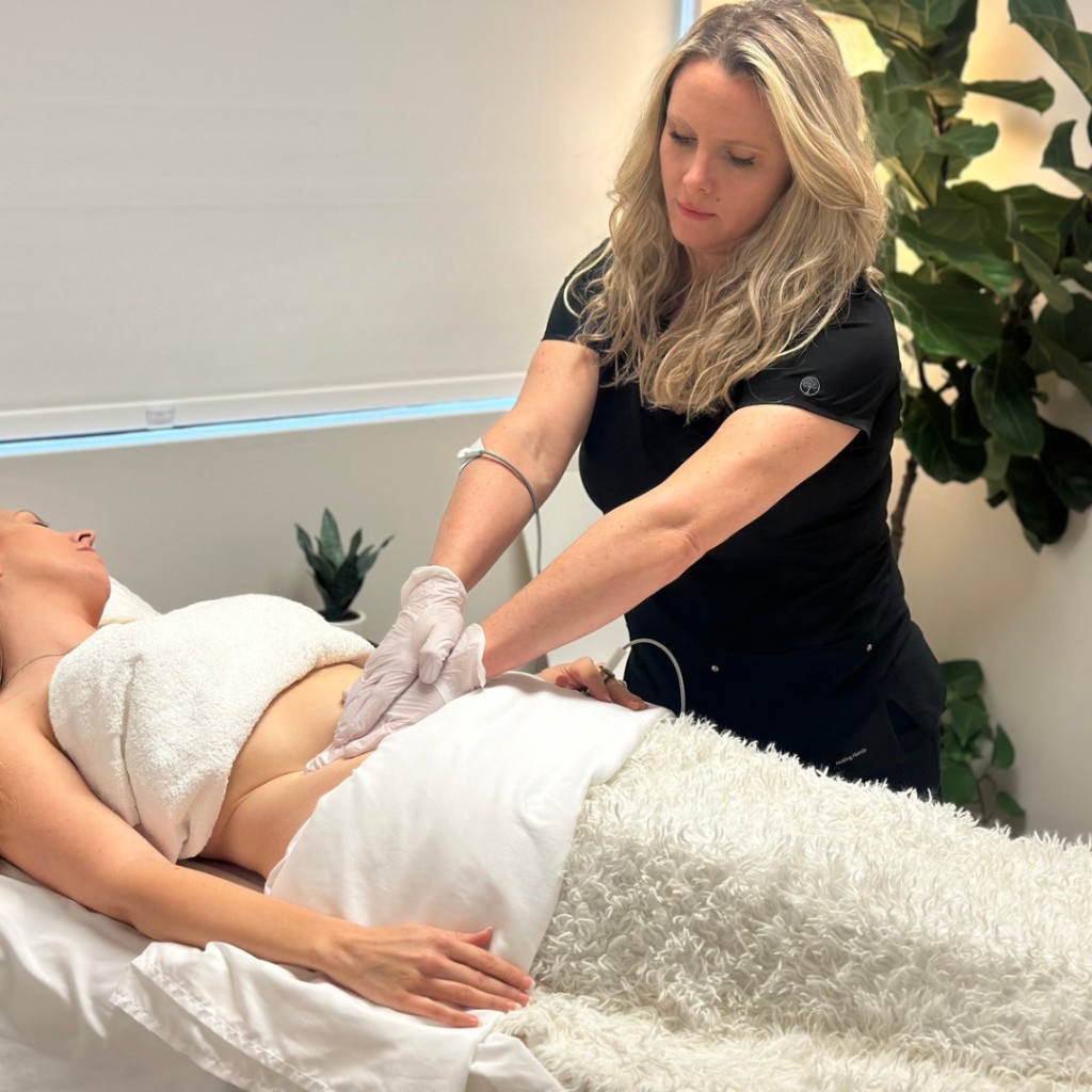 Mandy performing lymphatic drainage bodywork
